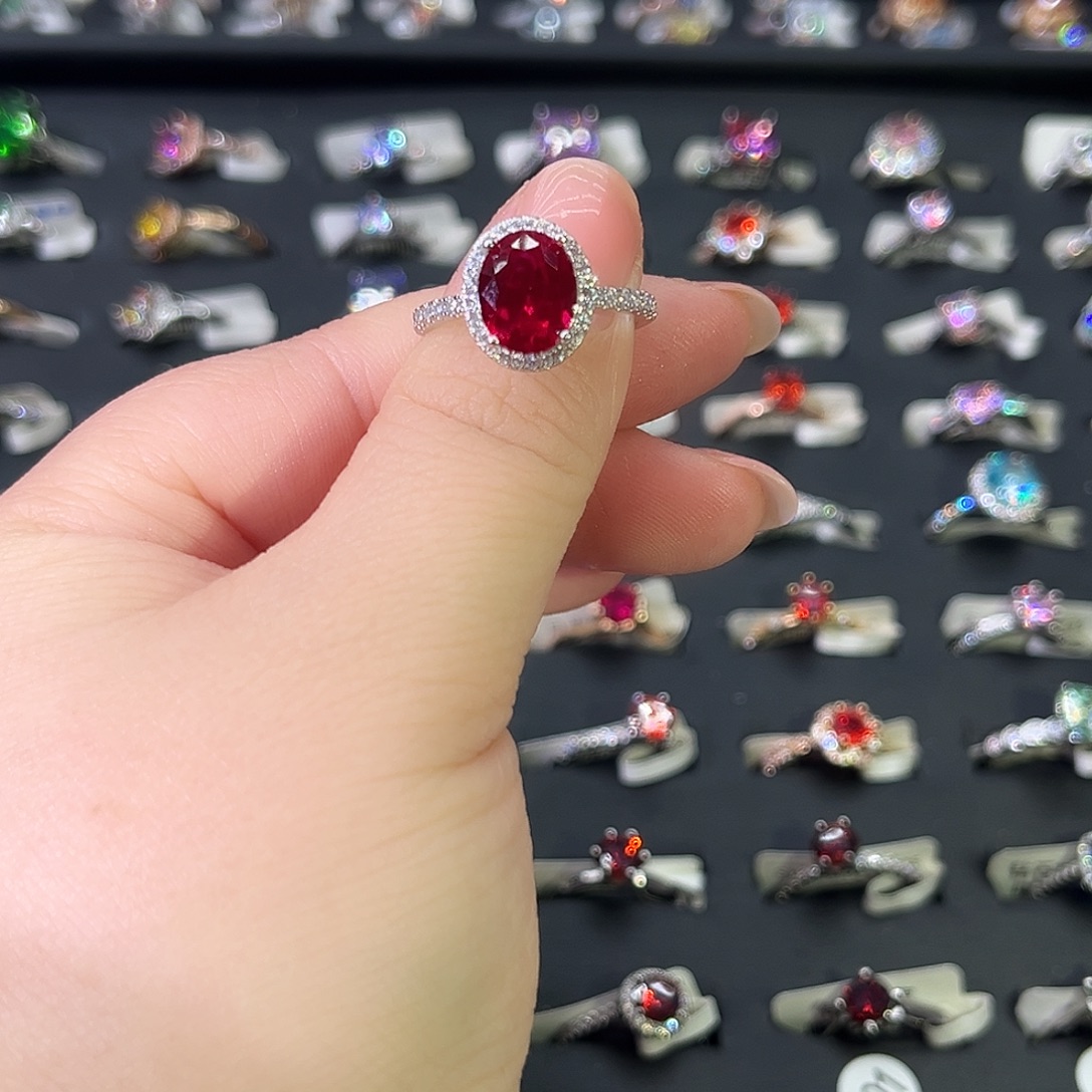 莫桑石非金属B蛋形女戒红钻三卡-10