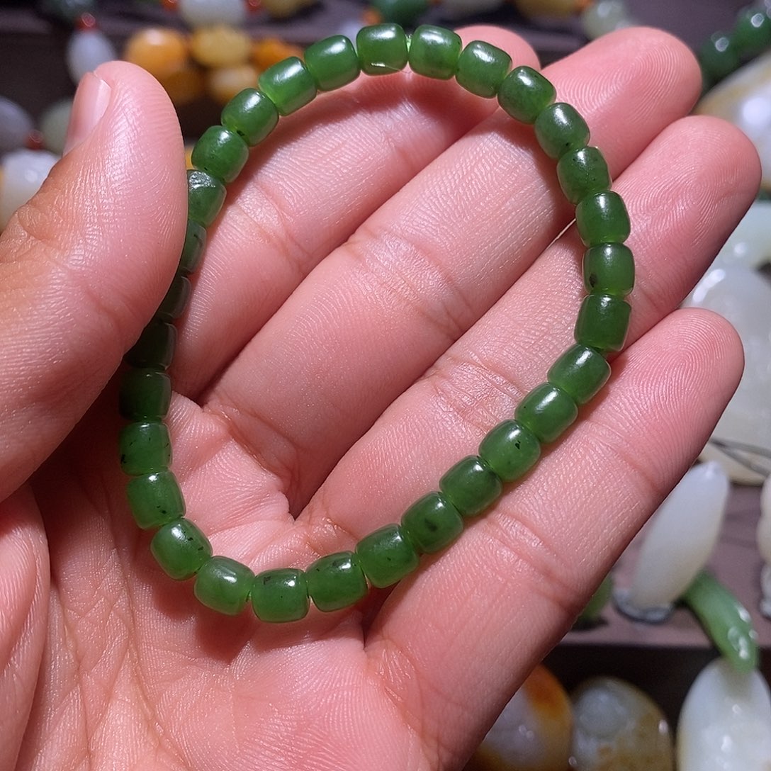 和田玉未镶嵌包链