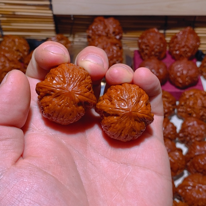 桃核手串?铁锤铁锤