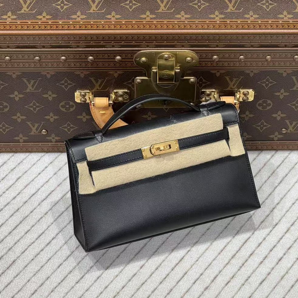 99新 Hermes/爱马仕 lina/y刻黑金kelly一代包