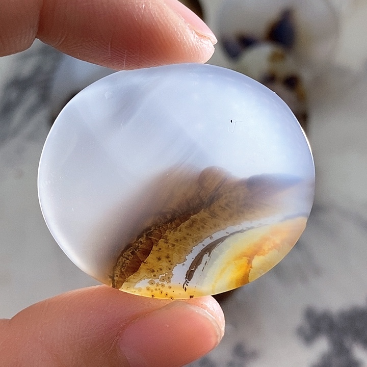 玛瑙/玉髓颈饰未镶嵌