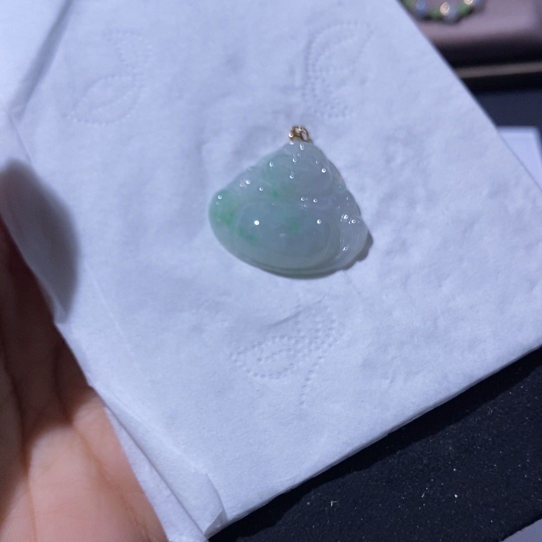 翡翠吊坠(不含链)18K金镶嵌