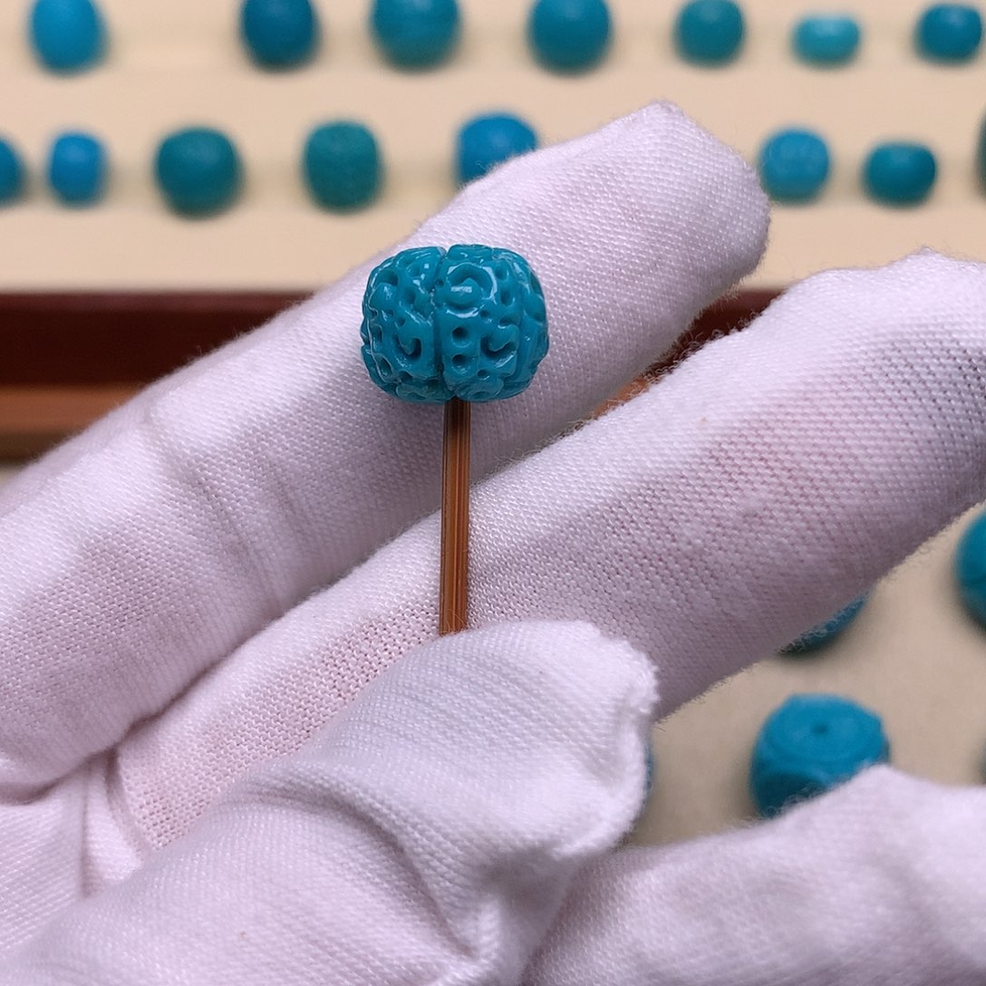 绿松石未镶嵌天然原矿绿松石金刚11.7