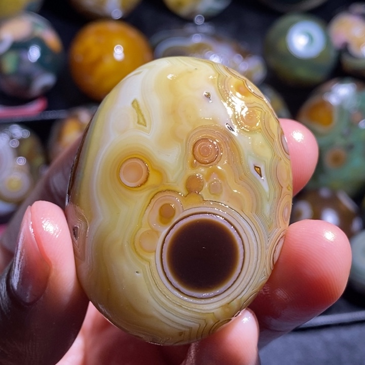 玛瑙/玉髓珠宝奇石未镶嵌