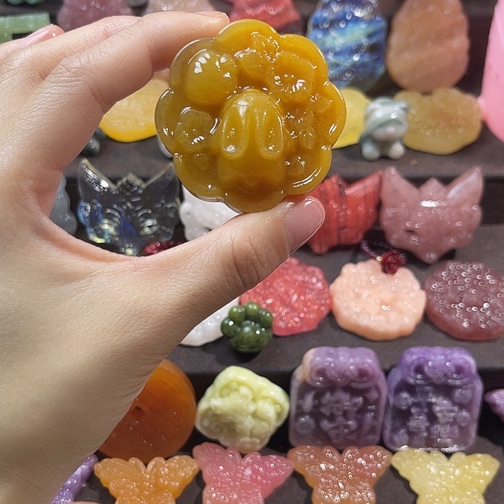 玛瑙/玉髓未镶嵌吊坠(赠链)