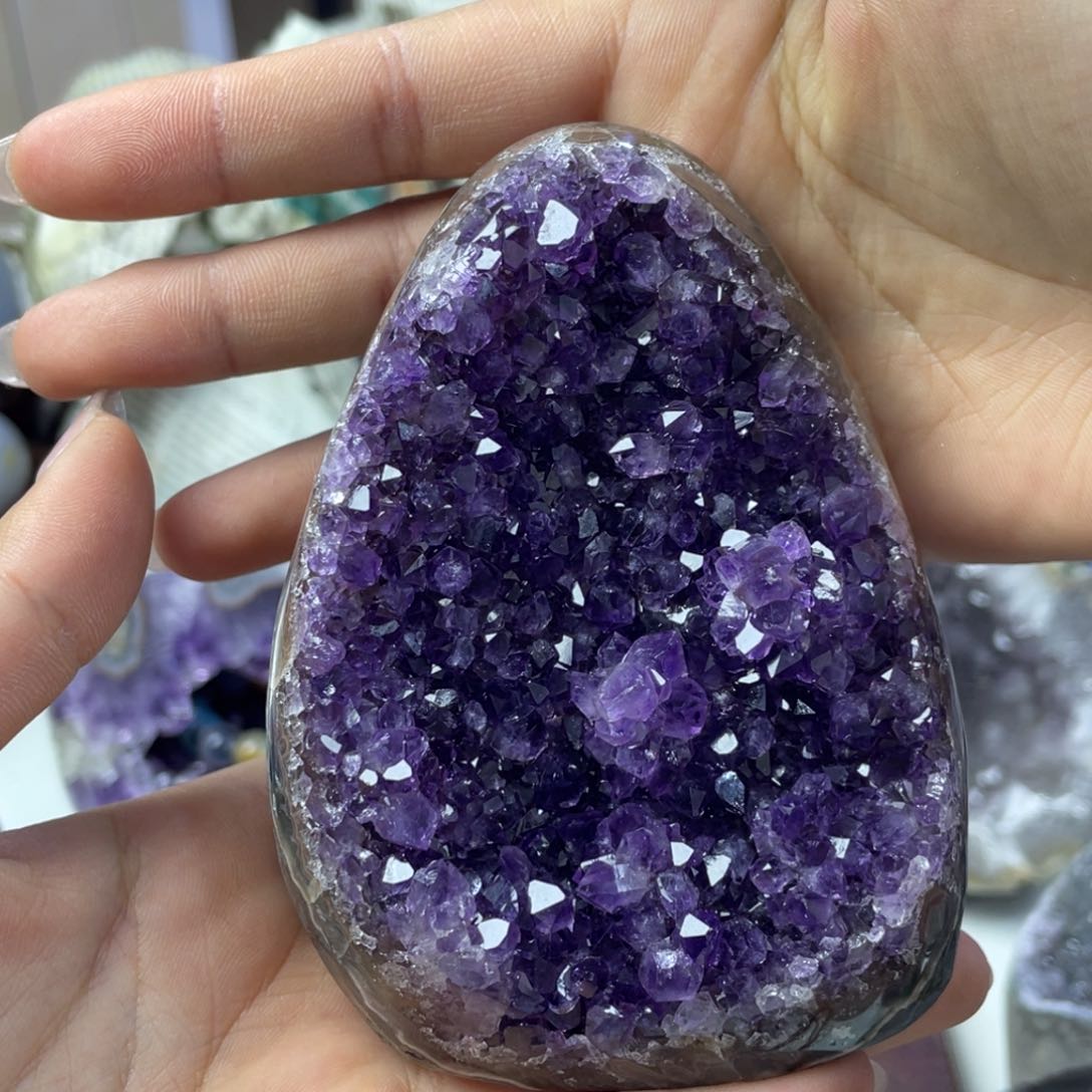 紫晶大型摆件（非配饰）未镶嵌