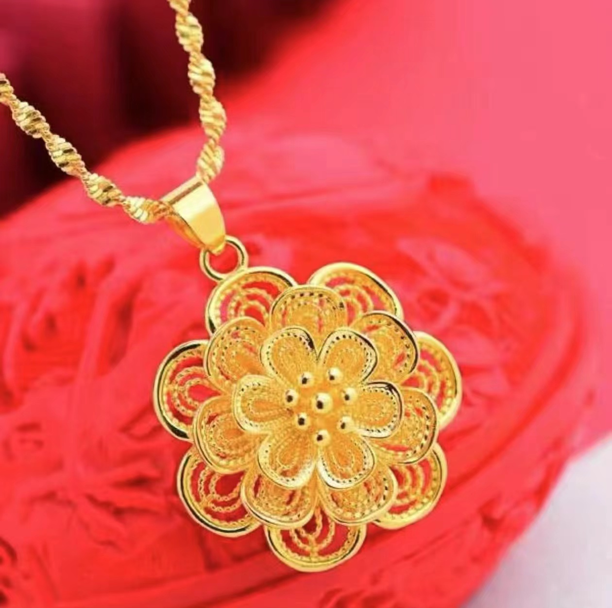 首饰   牡丹花吊坠 时尚饰品 百搭款赠合金链