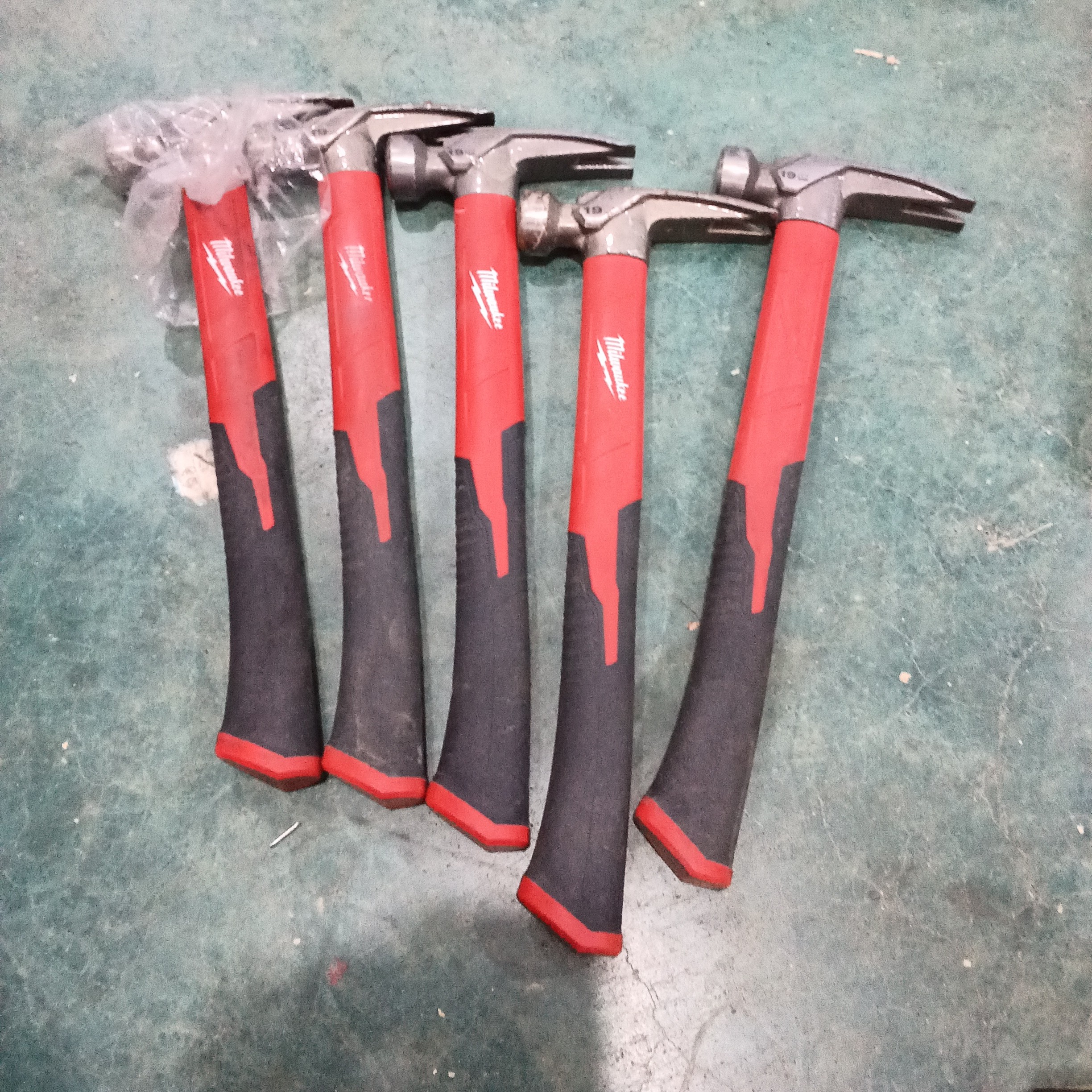 生锈随机发货米沃奇羊角锤子磨损划痕生锈款