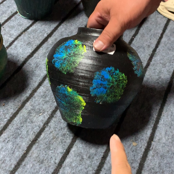 【闪购商品】358瑕疵有孔高20口9