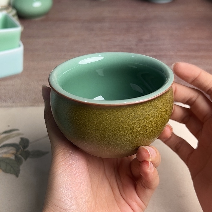 龙泉云间青瓷小米茶器