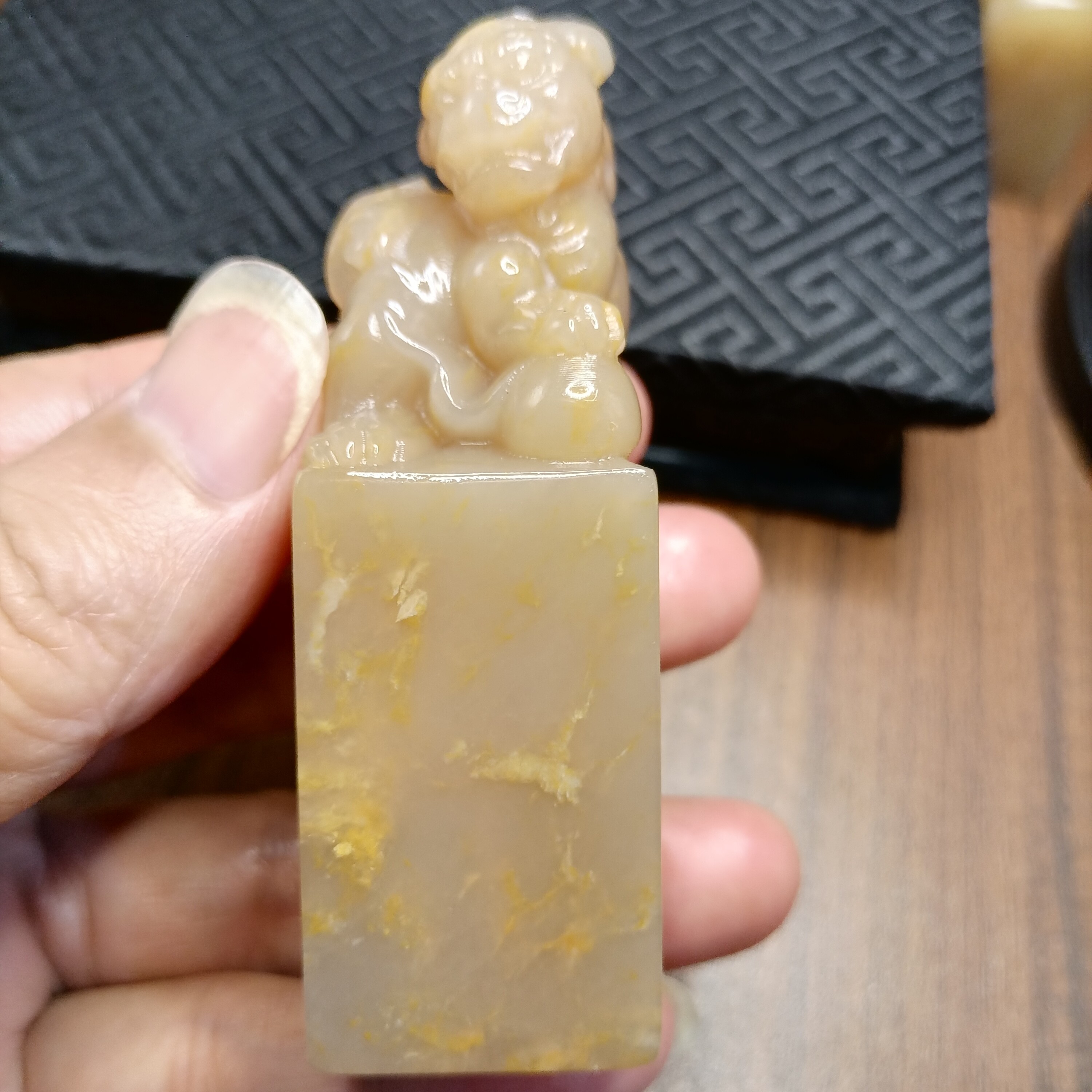 四大名石之巴林石，尺寸：2.56-2.56-7.88cm