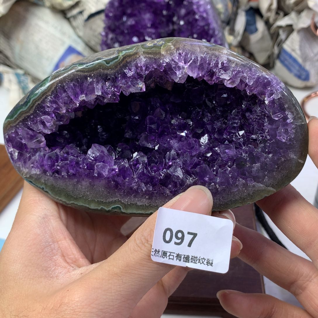 水晶大型摆件（非配饰）未镶嵌