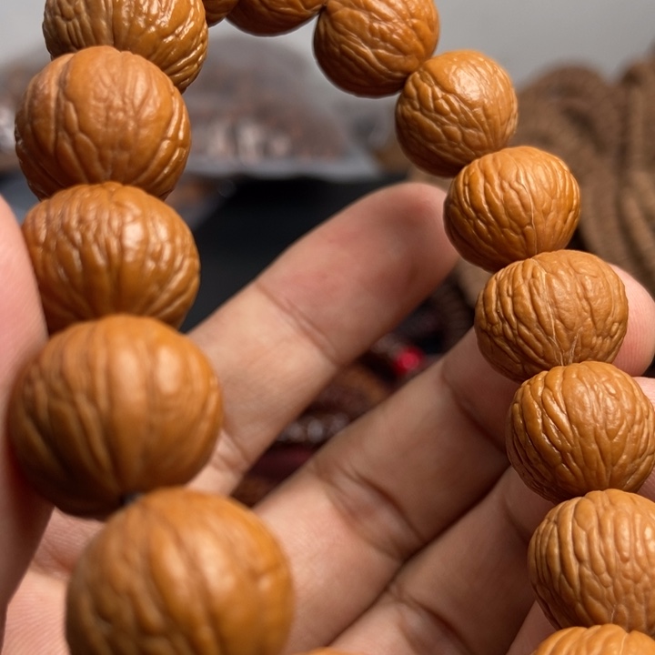 猴头核桃吊坠我们要把这个