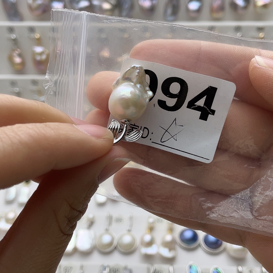 淡水珍珠颈饰未镶嵌