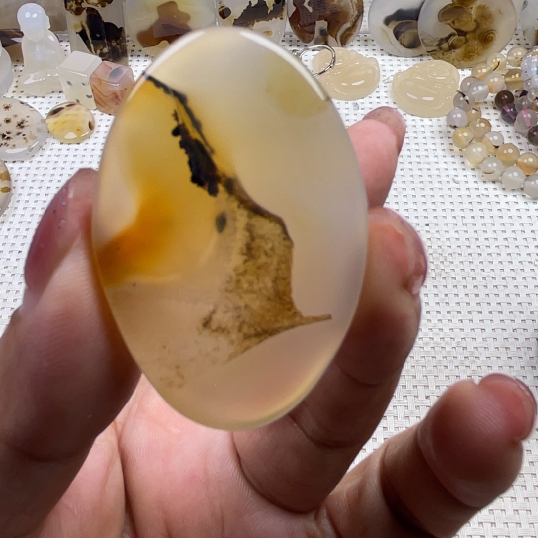 玛瑙/玉髓未镶嵌颈饰