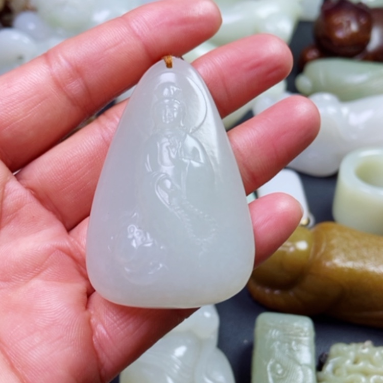 【闪购商品】和田玉颈饰未镶嵌用****5