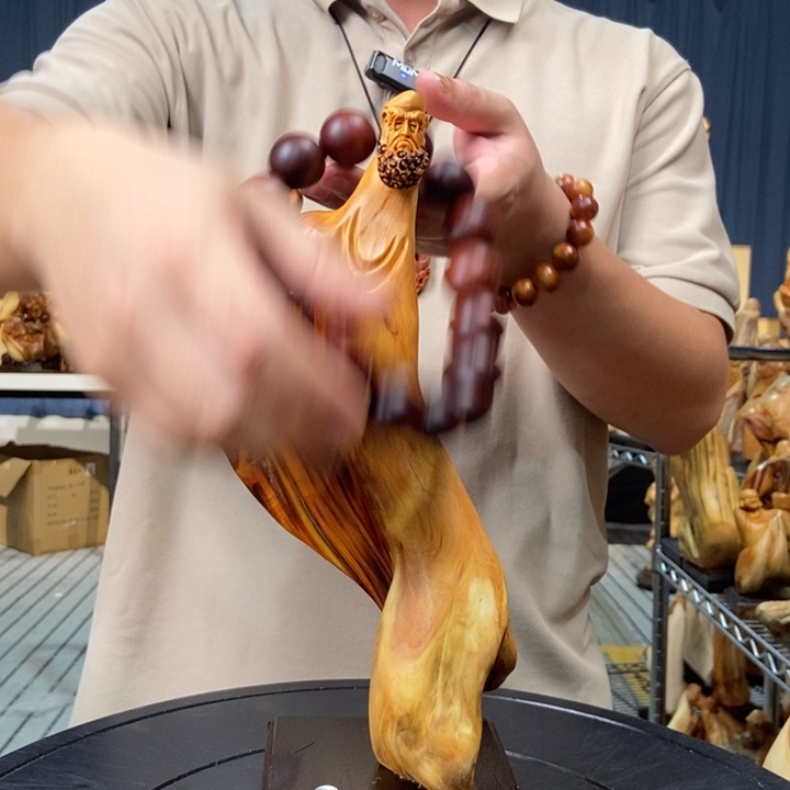 柏木（崖柏）随型摆件