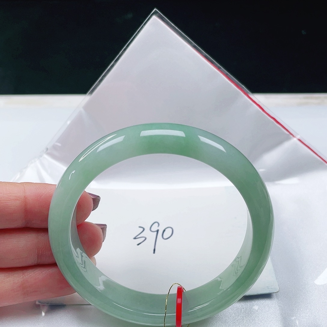 翡翠未镶嵌手镯缅甸翡翠57+