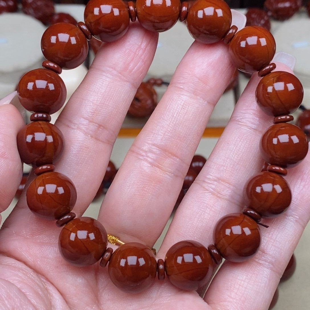 橄榄核吊坠恰***年正圆光珠