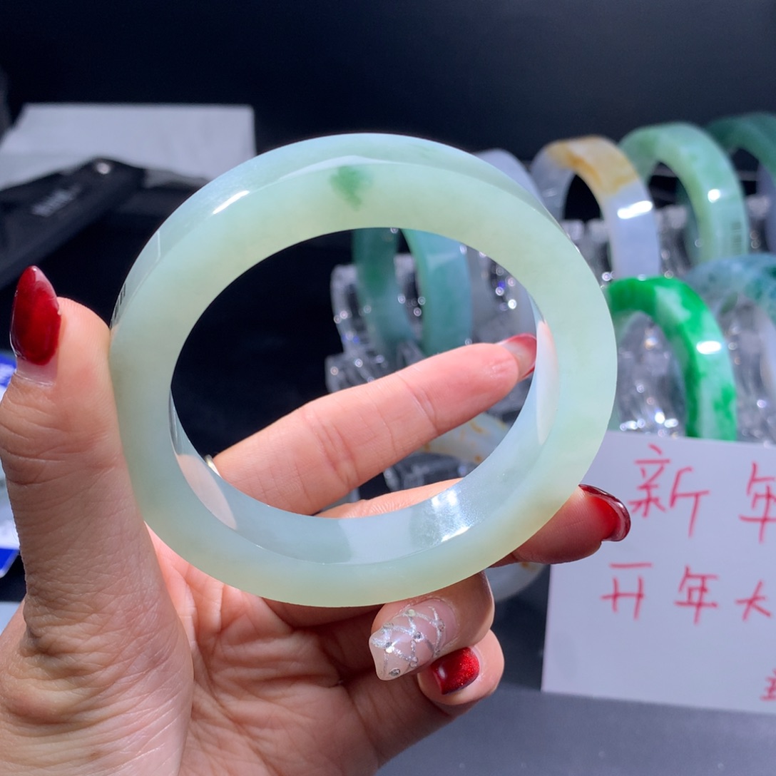 定制翡翠翡翠手镯未镶嵌