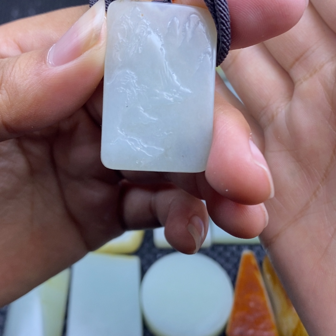 虚***-定制和田玉未镶嵌定制