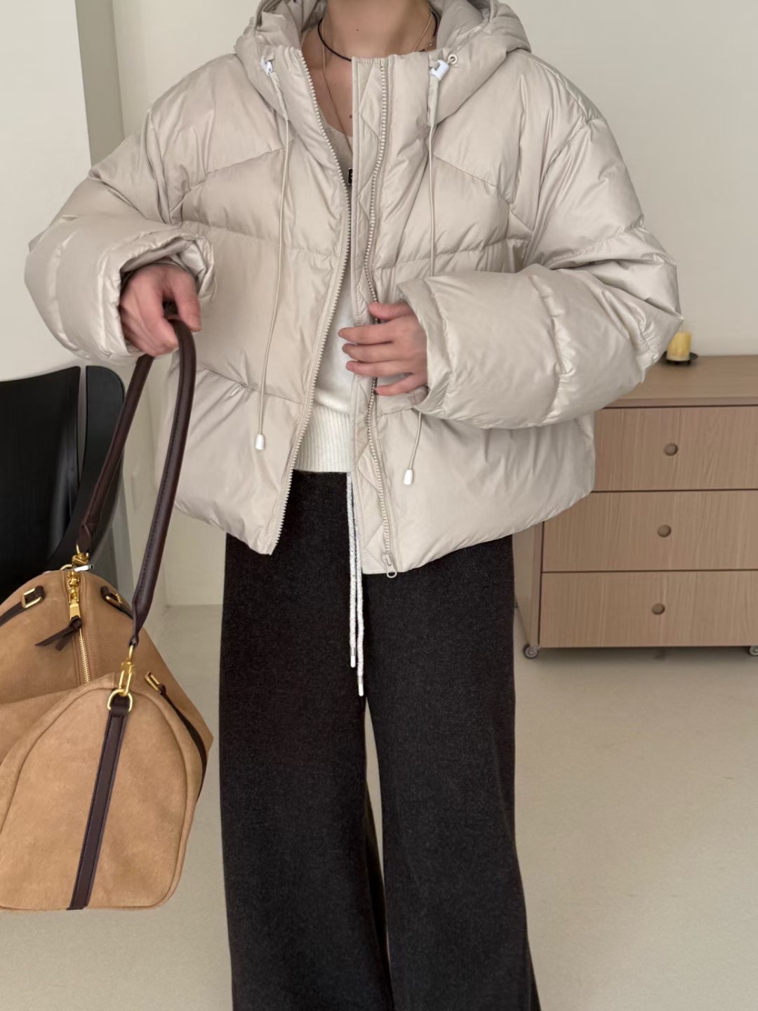 ZHANG& AO 冬季泡芙面包服连帽百搭羽绒服 28645