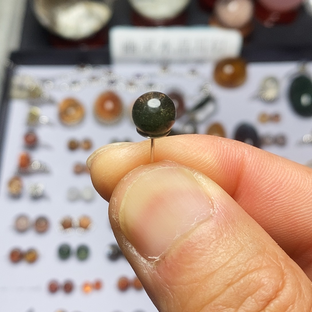 水晶耳钉银S925镶嵌绿幽灵水晶耳钉单只7.5mm