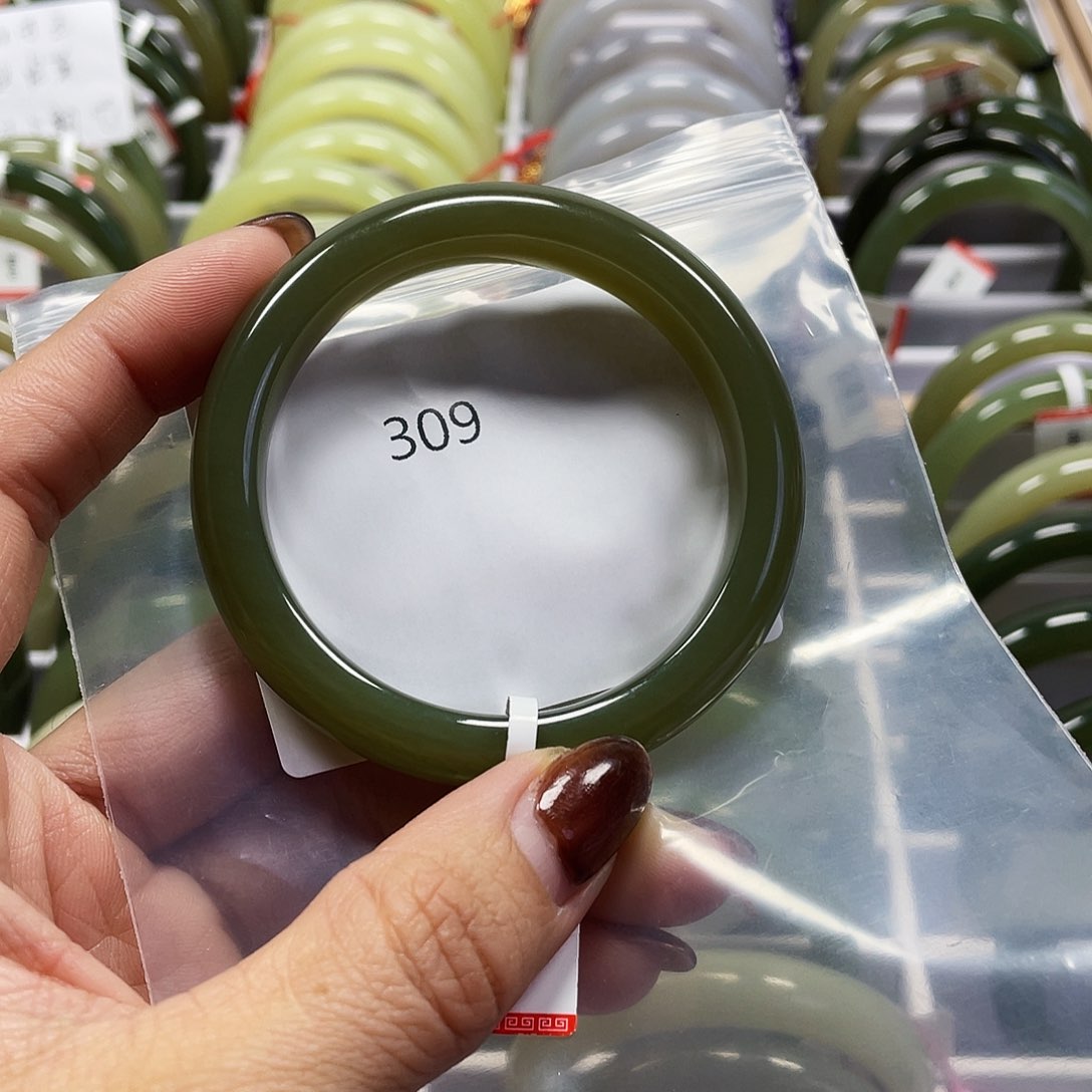 和田玉（糖玉）手镯未镶嵌309-53