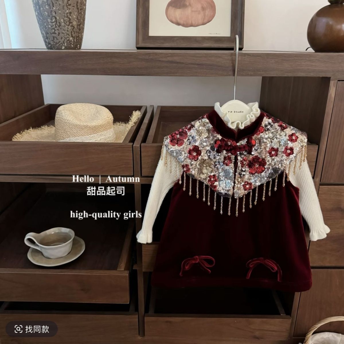 女童新款爆闪!新年款重工定制女童加绒新中式国风丝绒旗袍裙