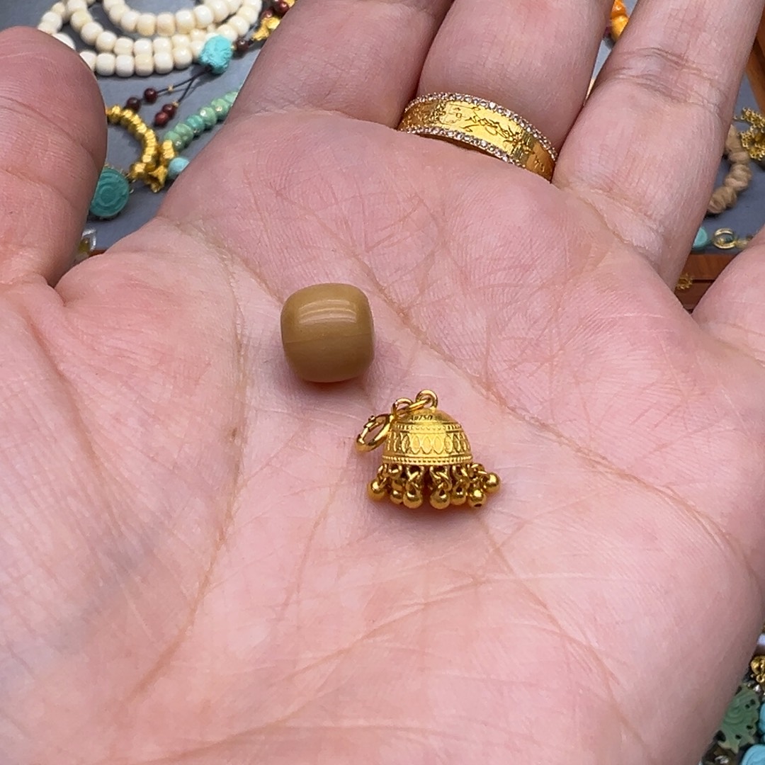 甜***酱猴头核桃吊坠配件