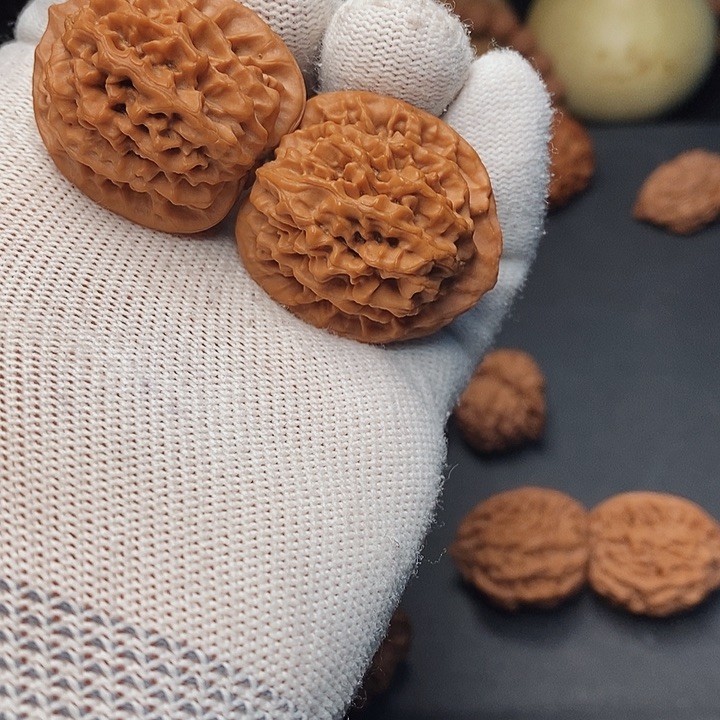 把件文玩核桃怪*黍秦岭秦闷