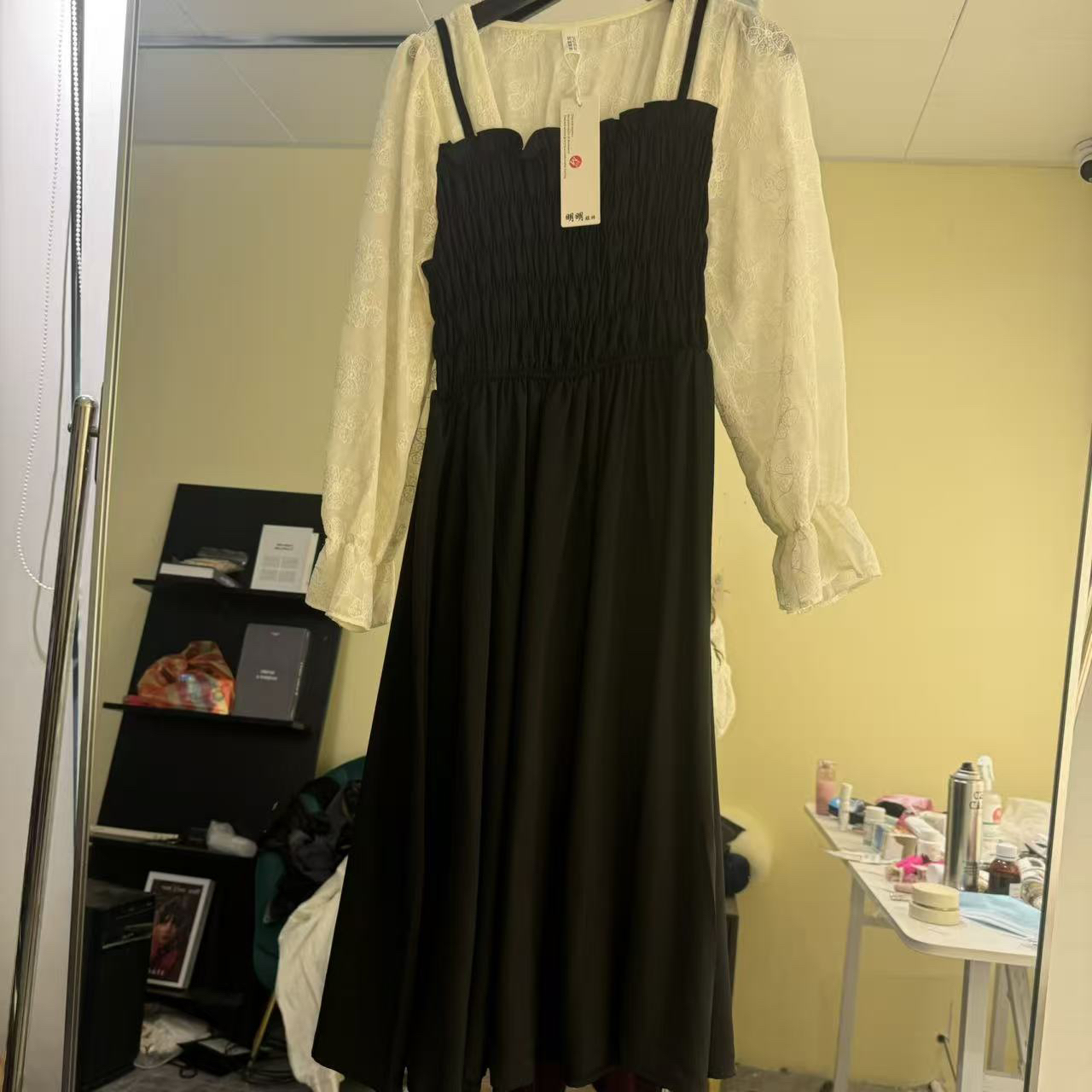 法式方领蕾丝拼接假两件连衣裙女春季收腰显瘦中长款a字裙