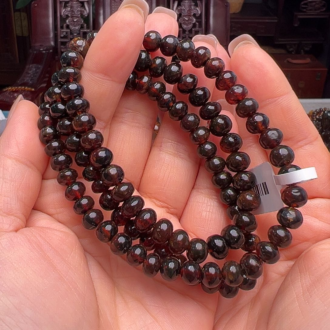 琥珀裸石未镶嵌人**梦抚顺琥珀20598七