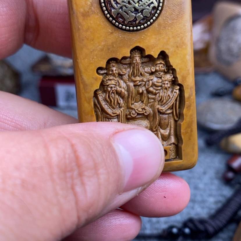 【闪购商品】原石雕刻手把件