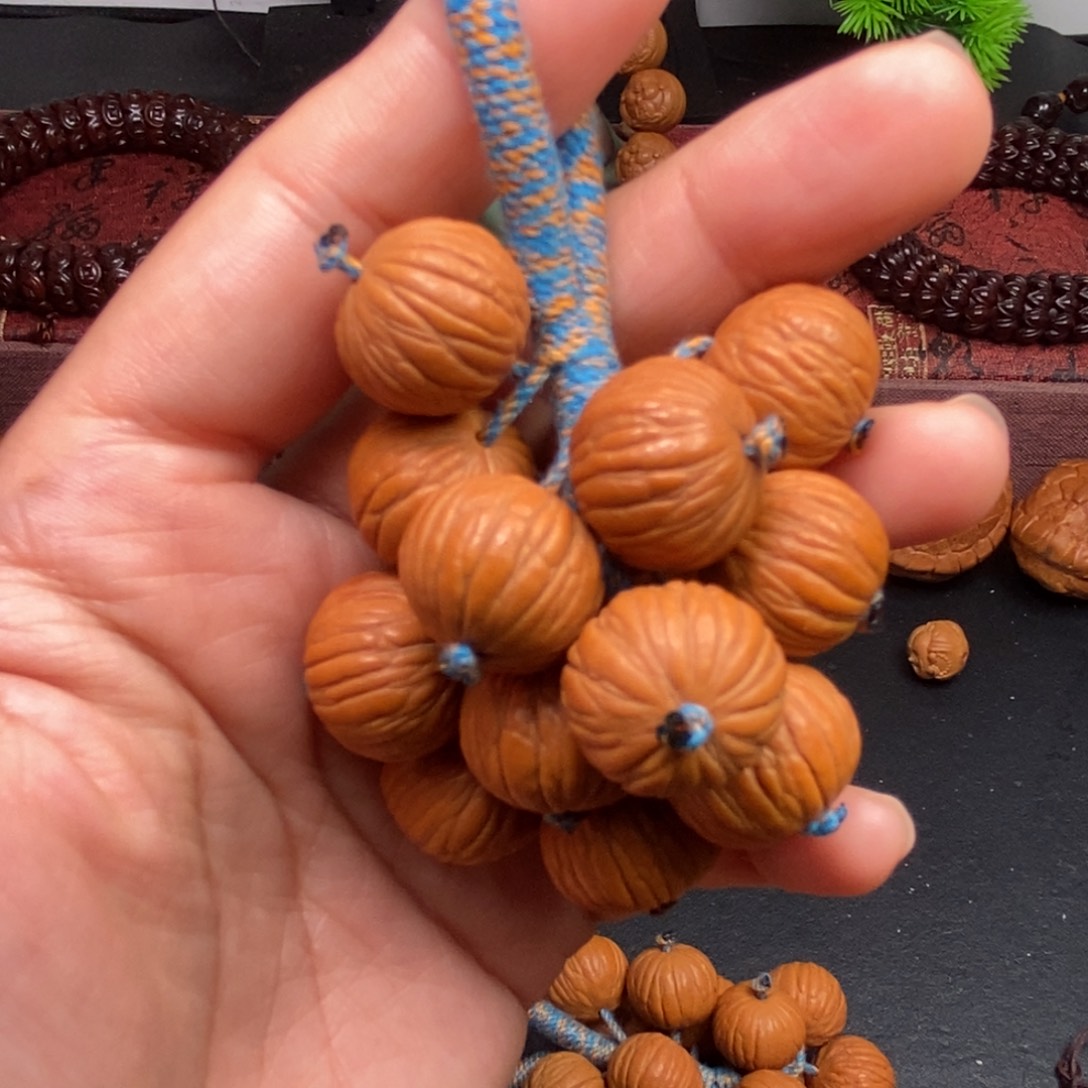 猴头核桃吊坠橄榄核桃