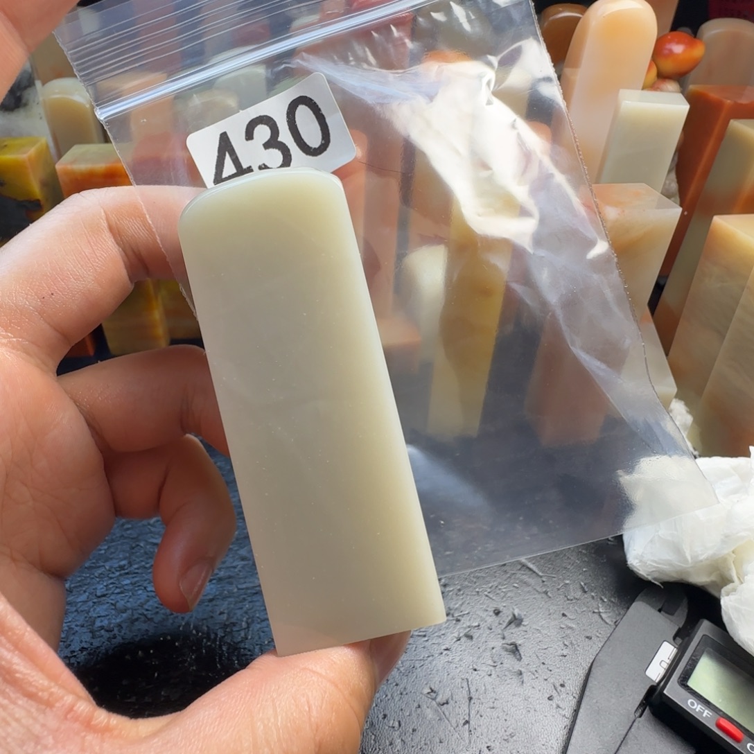 c***q老挝石vbbbbbbbnnnnn