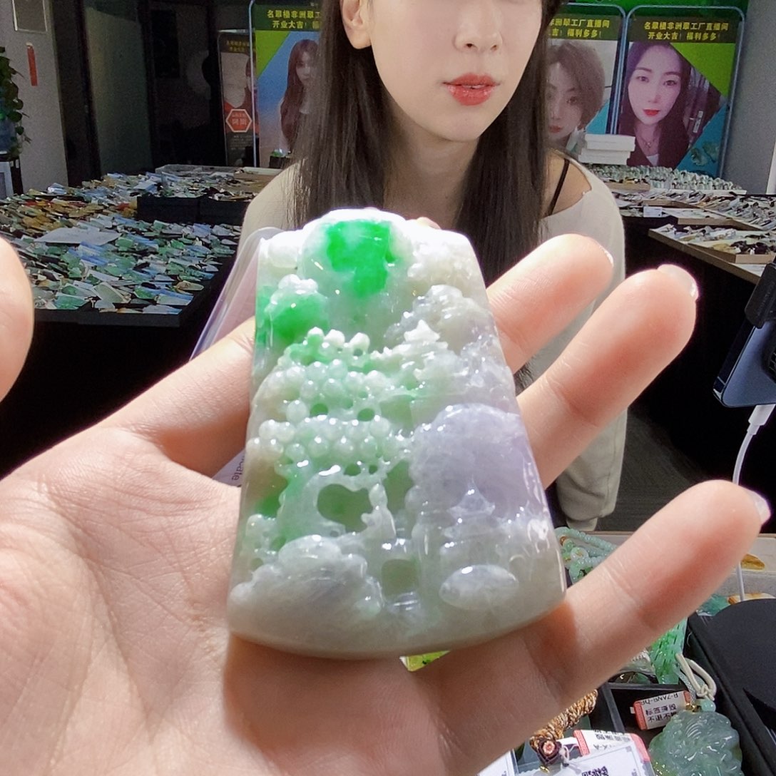 颈饰未镶嵌翡翠翡翠