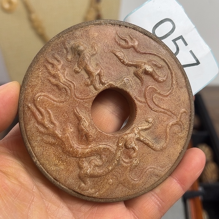 和田玉（糖玉）颈饰未镶嵌