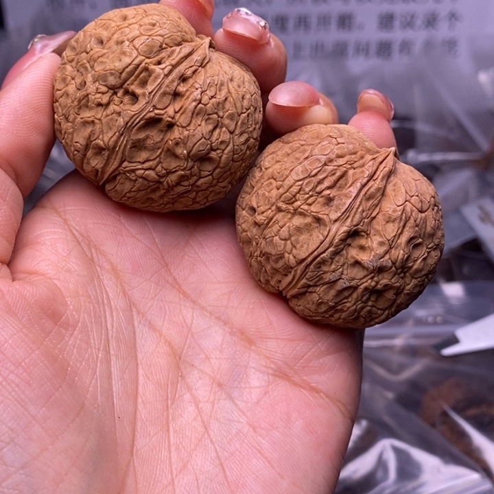 核桃云南野生铁核桃19号41mm