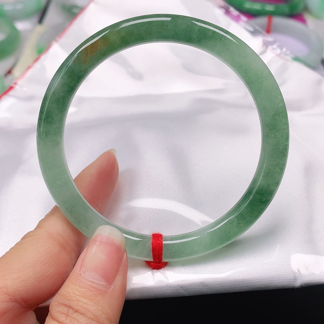 翡翠手镯（圆镯）未镶嵌天然翡翠手镯55
