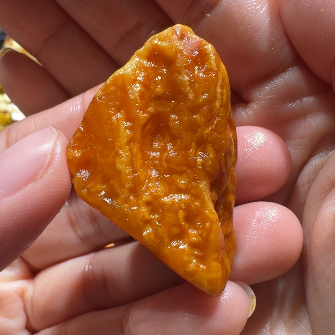 定制琥珀未镶嵌定制