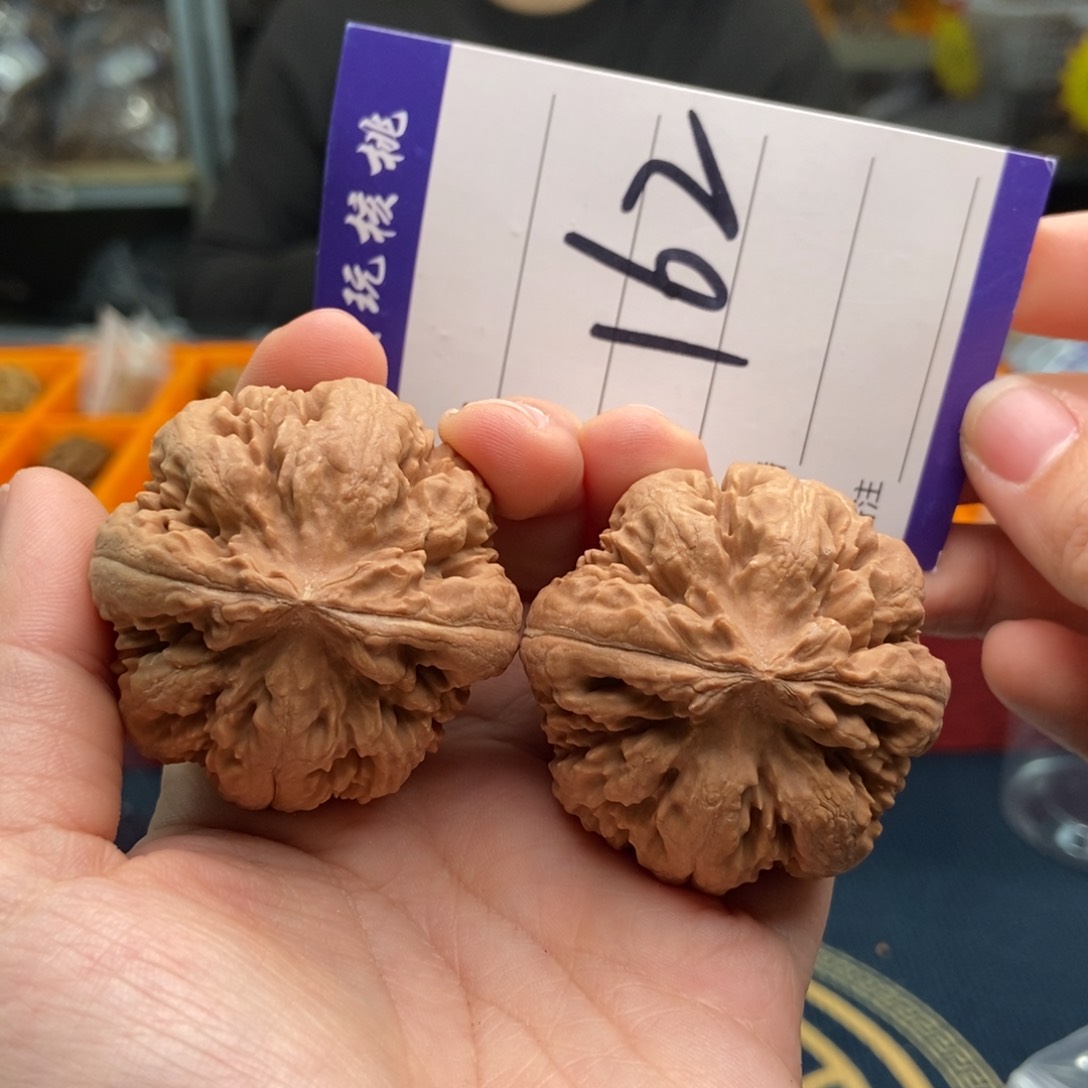 文玩核桃吊坠44霸王龙