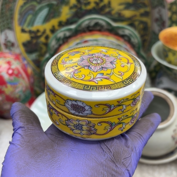 摆件瓷器摆件 瓷器摆件