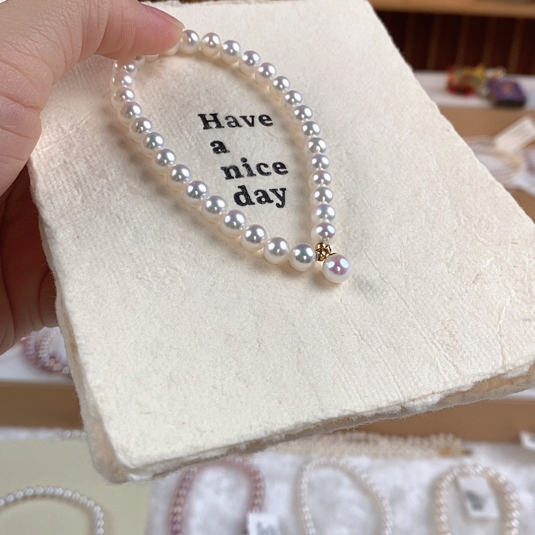 18K金镶嵌淡水珍珠手绳