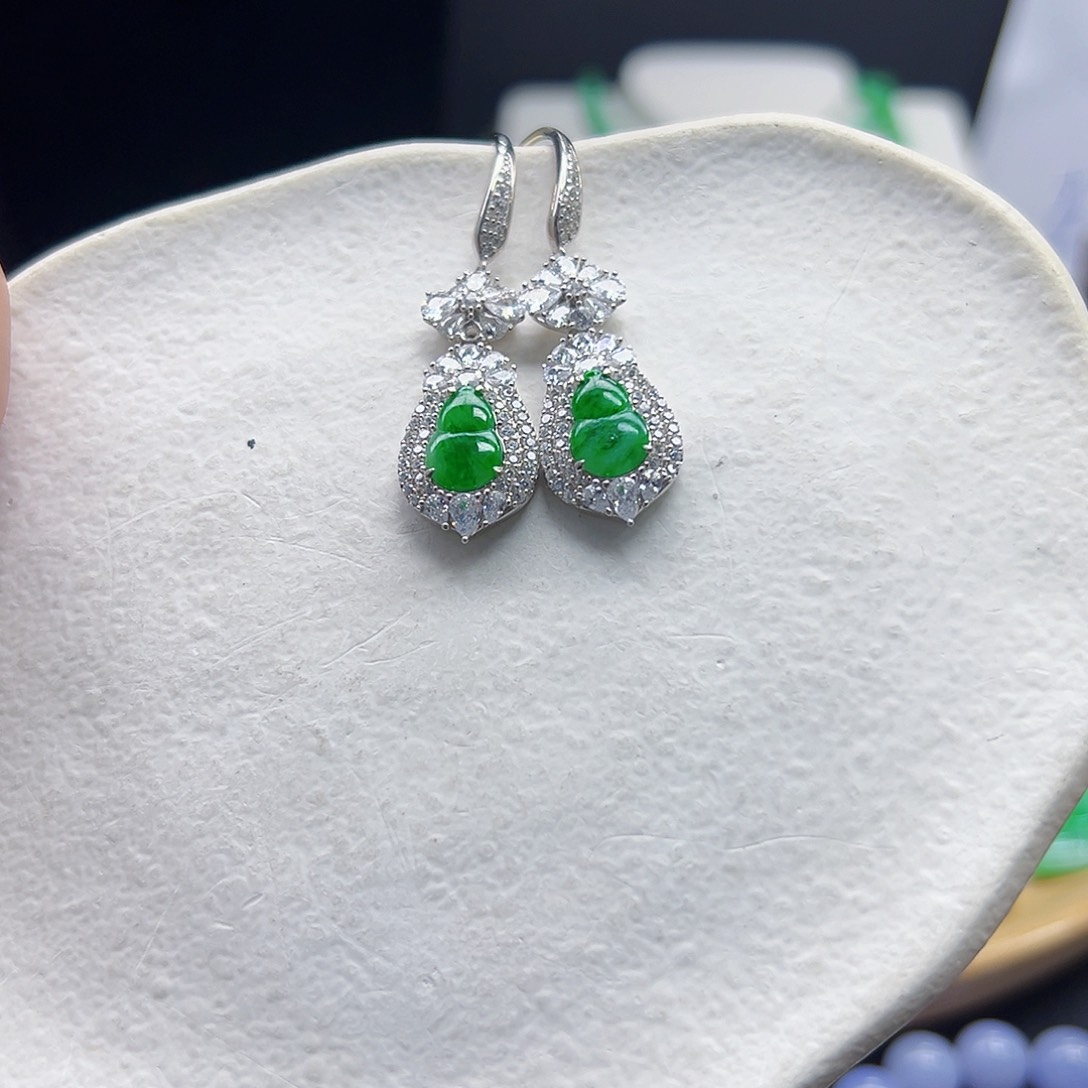 翡翠耳饰银S925镶嵌天然缅料A货一件