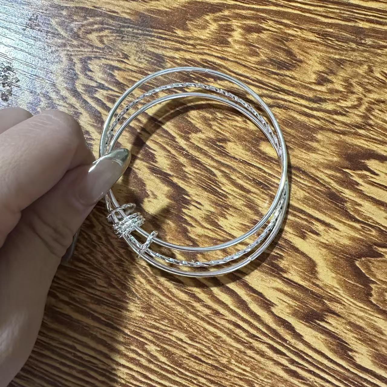  实心精品手饰 （无礼盒）YM165