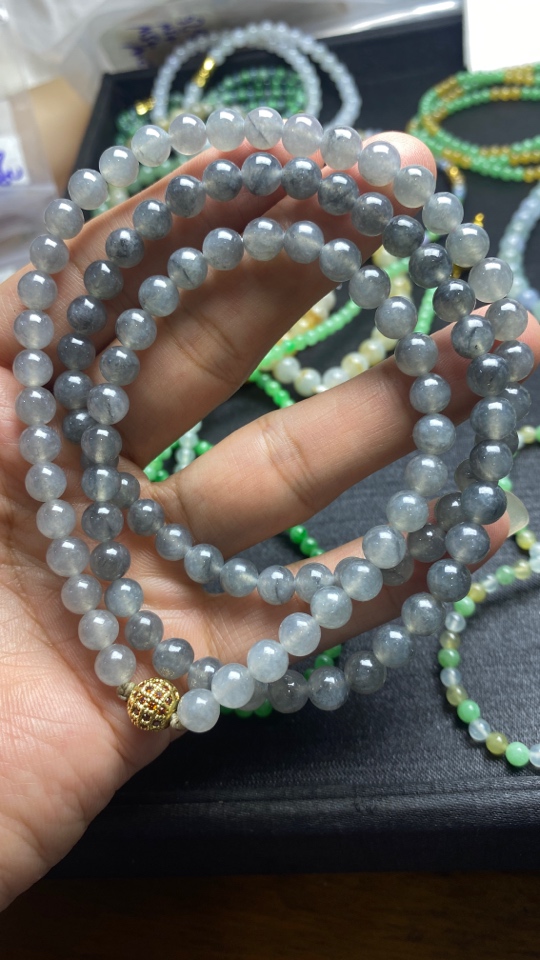 天然缅甸翡翠项链卡6.4左右