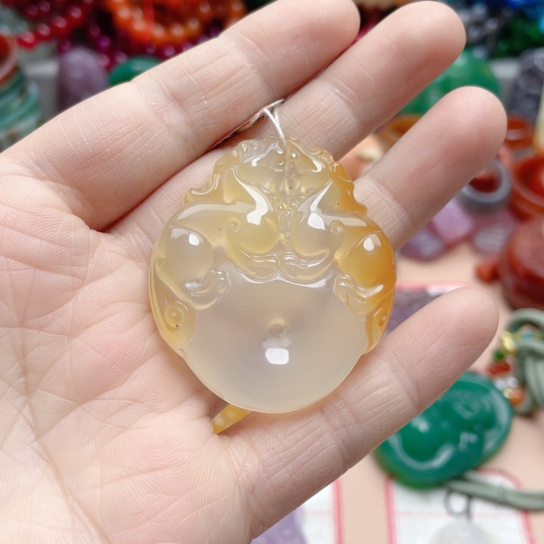 玛瑙/玉髓颈饰合金夏****?