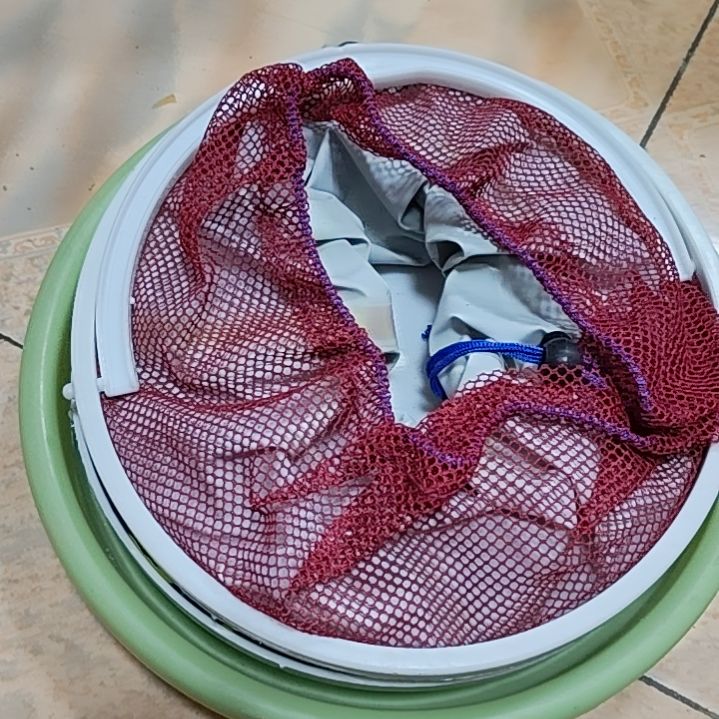 一个盆加一个桶，，，，