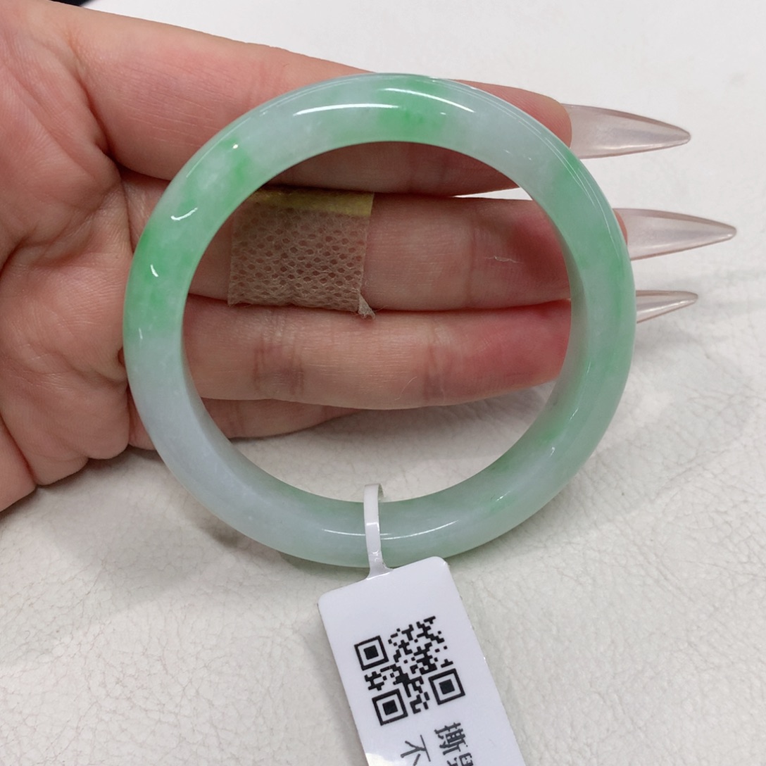 未镶嵌手镯翡翠51.4圈口白底青正圈